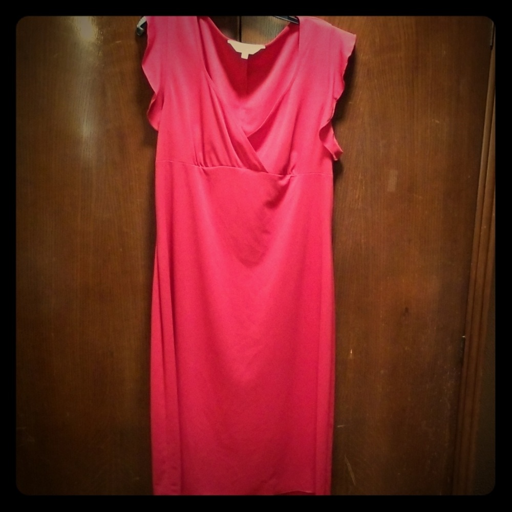 Cute red dress size runs smaller on this dress
